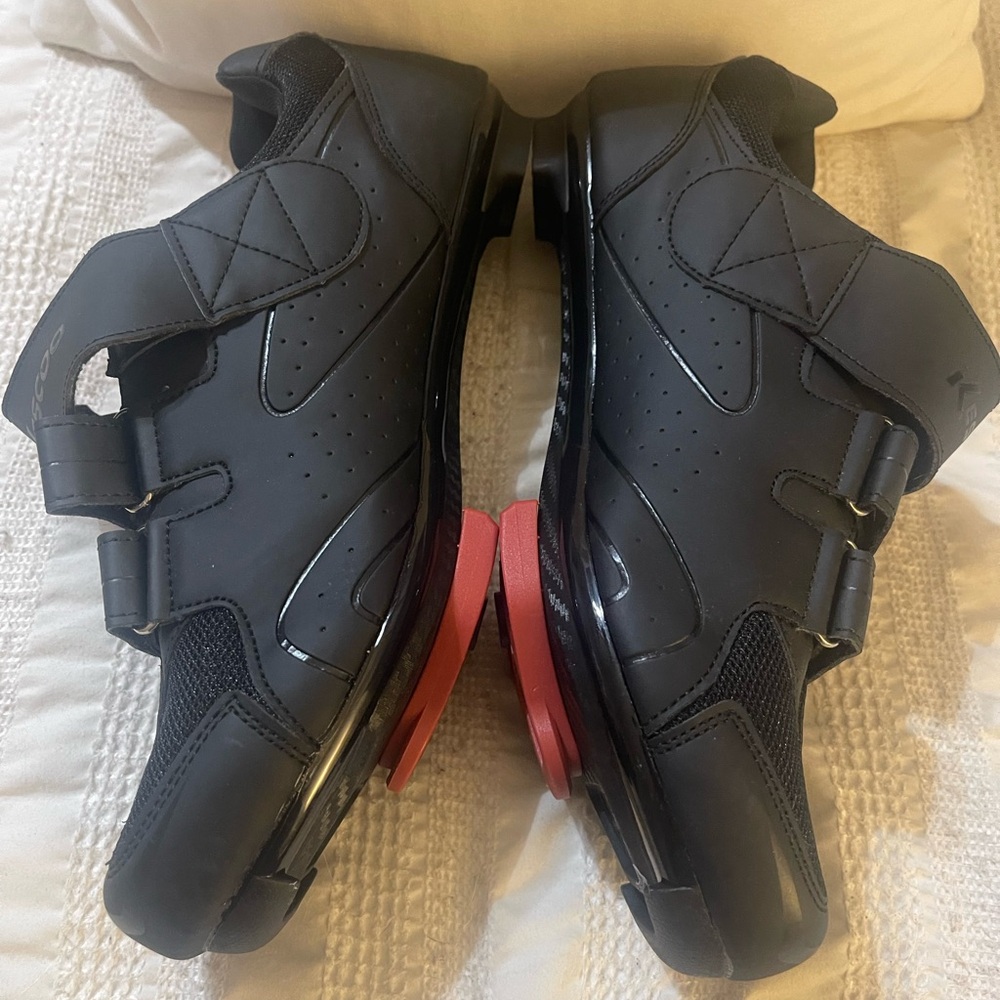 Kescoo Cycling Shoes Size 9.5 | Indoor & Outdoor Bike Shoes - Picture 4 of 5